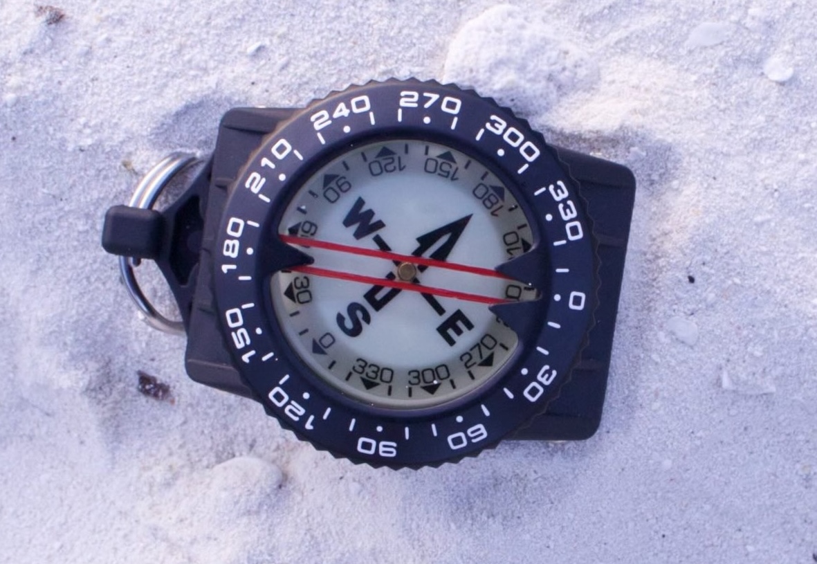 Navigation with a Compass